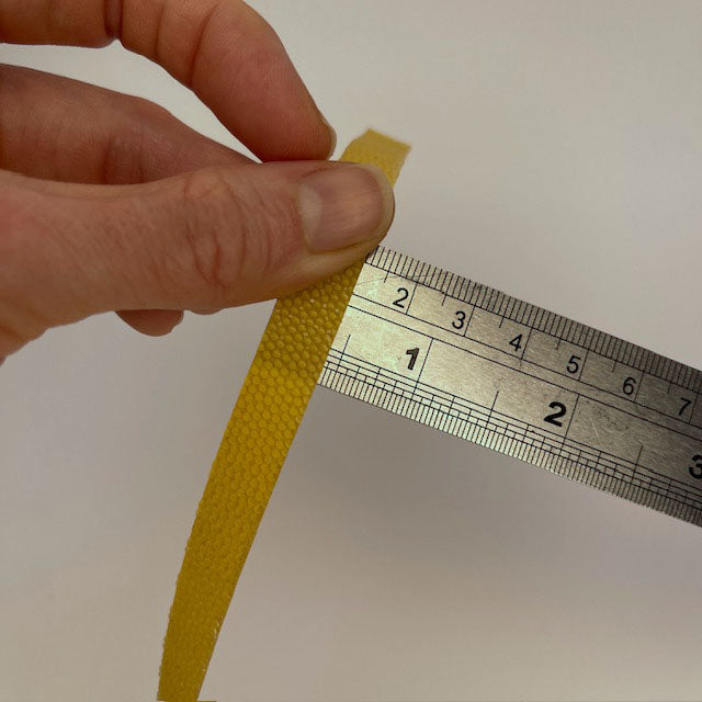 Measures 0.39 inches